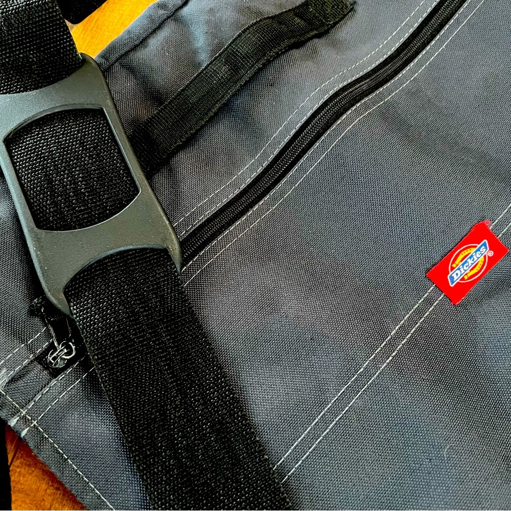Dickies messenger bag